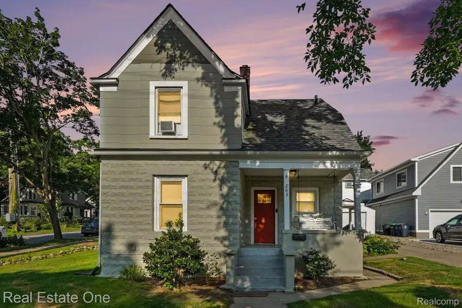 203 N 7th Street, Ann Arbor, MI 48103 - #2