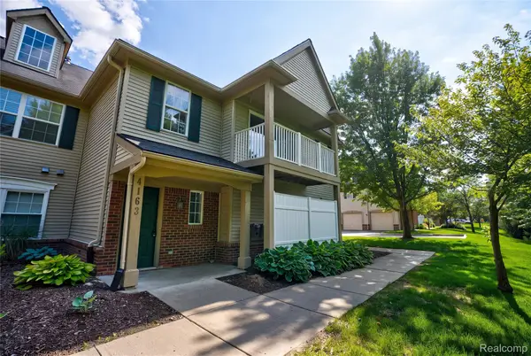 4163 Hampton Ridge Boulevard, Howell, MI 48843