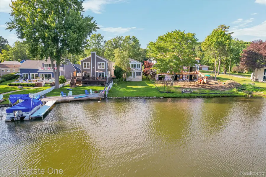 9047 Gale Road, White Lake, MI 48386 - #3