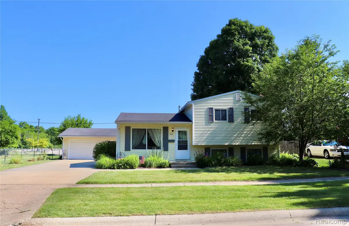 505 Clarion Street, Clio, MI 48420 - #1