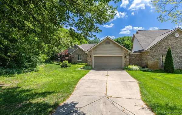 312 Reid Road, Highland, MI 48357