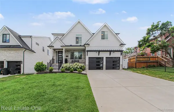 4715 Tonawanda Avenue, RoyalOak, MI 48073