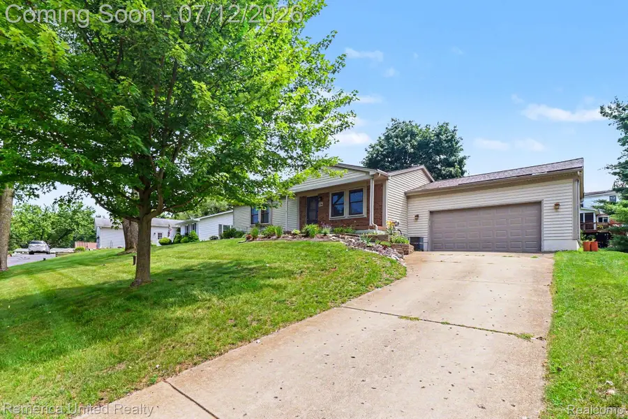 136 Endicott Drive, Howell, MI 48843 - #3