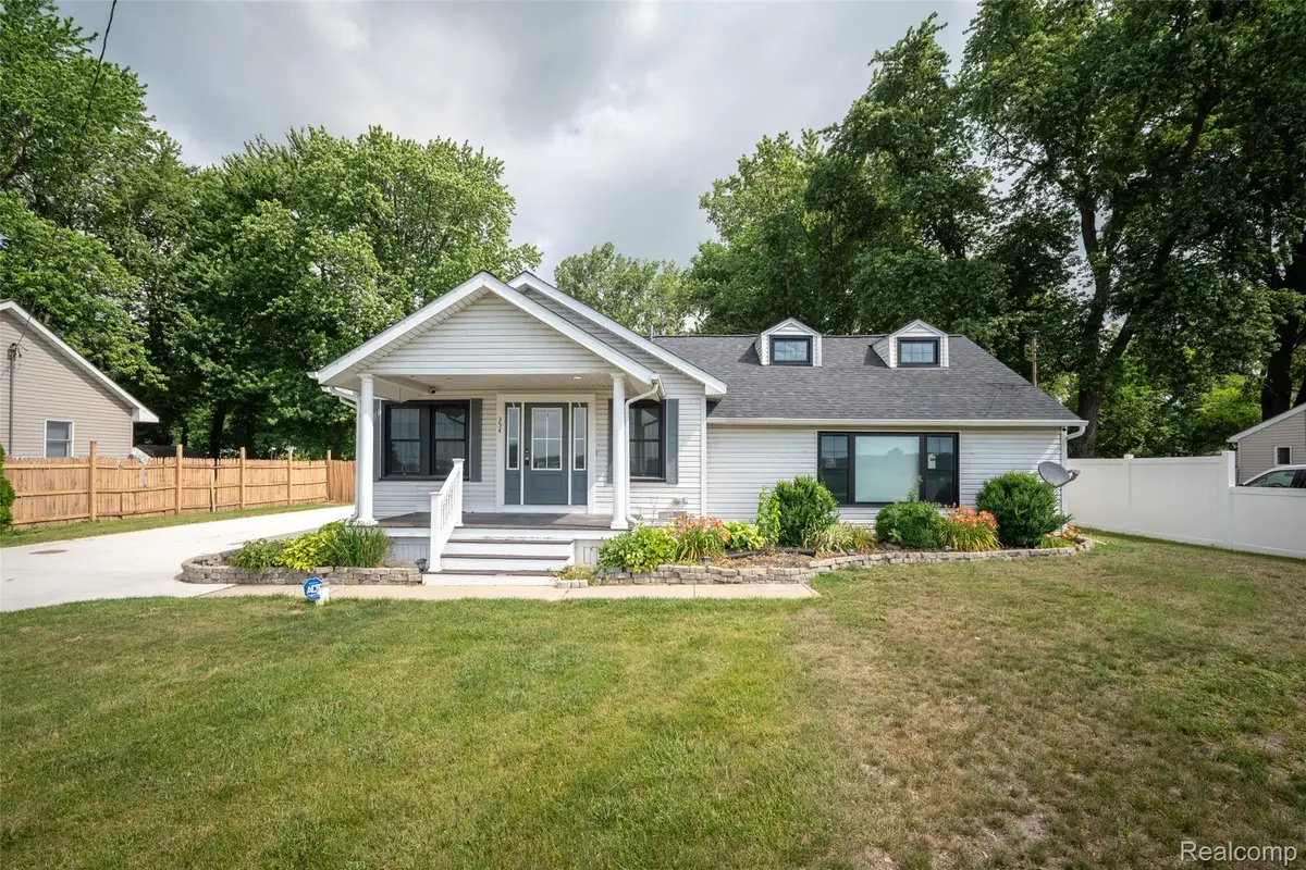 354 W Erie Road, Temperance, MI 48182 - #1