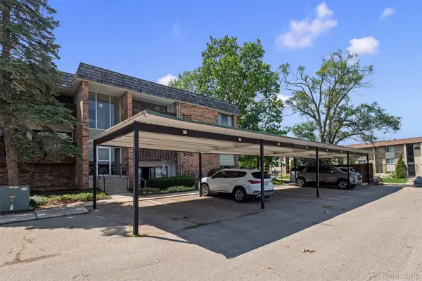 1255 S Maple Road #101, AnnArbor, MI 48103