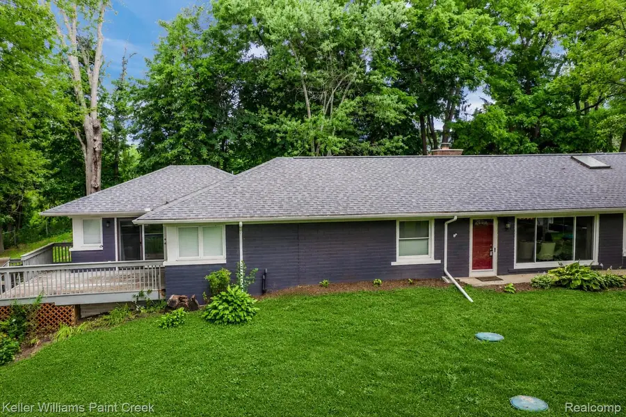 340 Whims Lane, Rochester, MI 48306 - #3
