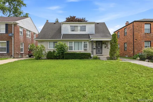 648 Alter Road, Detroit, MI 48215
