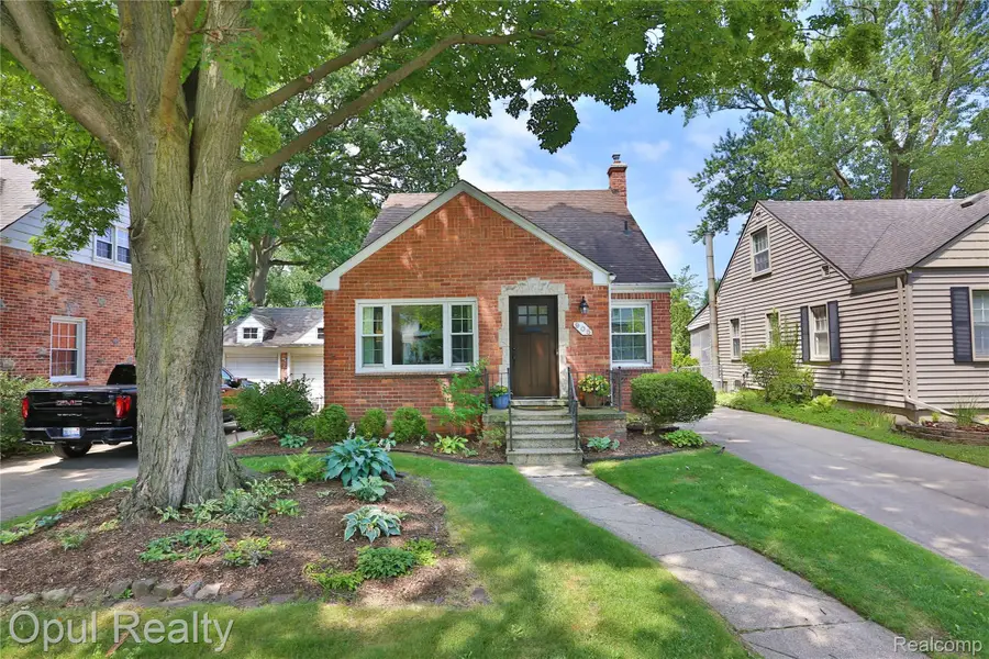 905 Forestdale Road, Royal Oak, MI 48067 - #2
