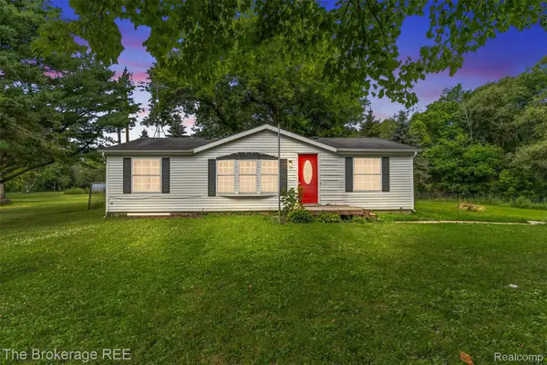 6829 West Street, NorthBranch, MI 48461