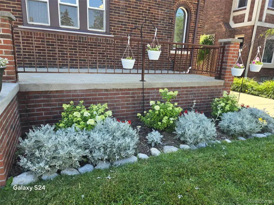 2239 22ND 22nd Street, Wyandotte, MI 48192 - #3