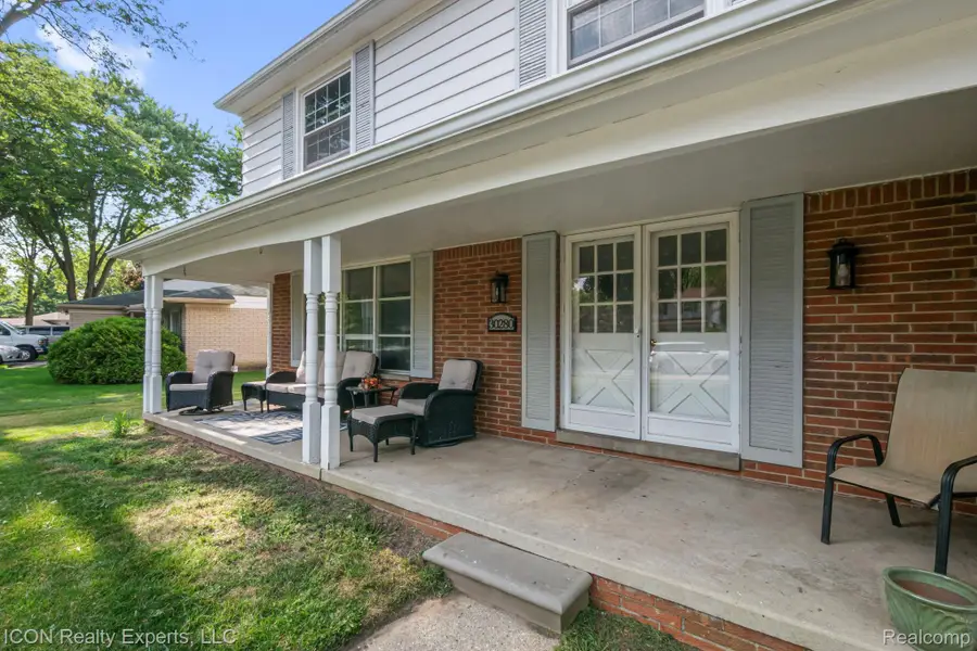 30280 Woodgate Drive, Southfield, MI 48076 - #3