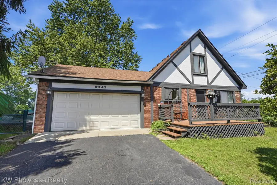 2441 Amelia, Highland, MI 48356 - #3