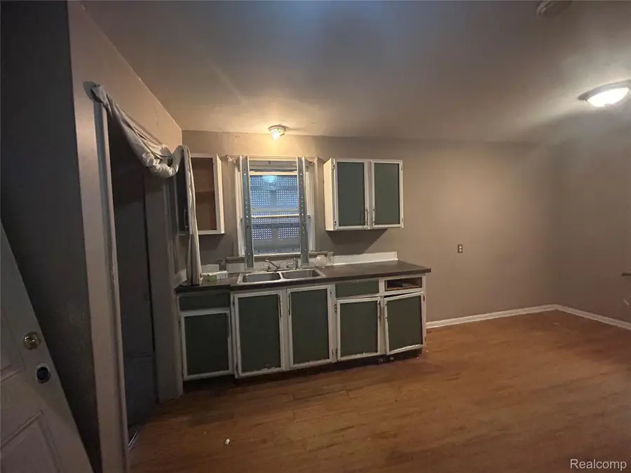 6378 Brace Street, Detroit, MI 48228 - #2