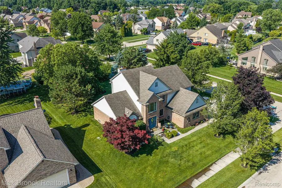 14088 Glenwood Drive, Utica, MI 48315 - #2