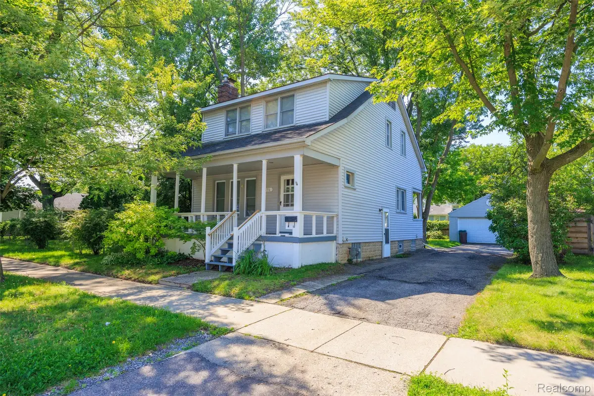 556 E Troy Street, Ferndale, MI 48220 - #1