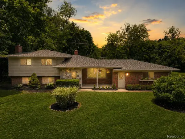 6970 Wing Lake Road, BloomfieldHills, MI 48301
