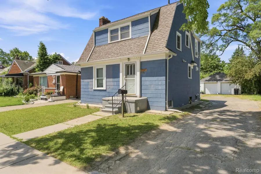 7393 Vaughan Street, Detroit, MI 48228 - #3