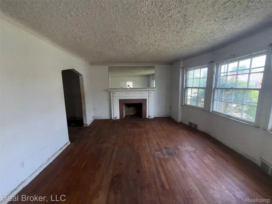 18453 Stansbury Street, Detroit, MI 48235 - #3