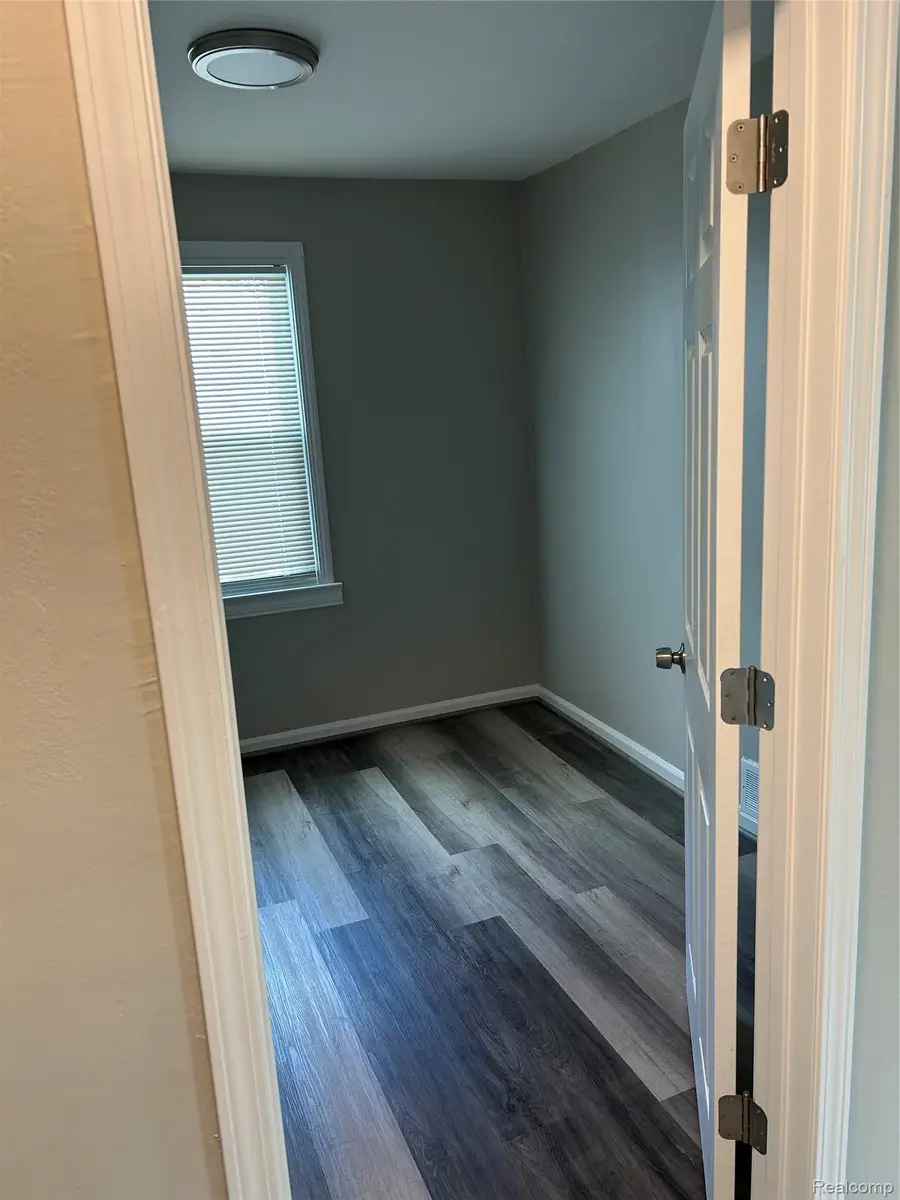 Address Withheld By Seller, Westland, MI 48185 - #3
