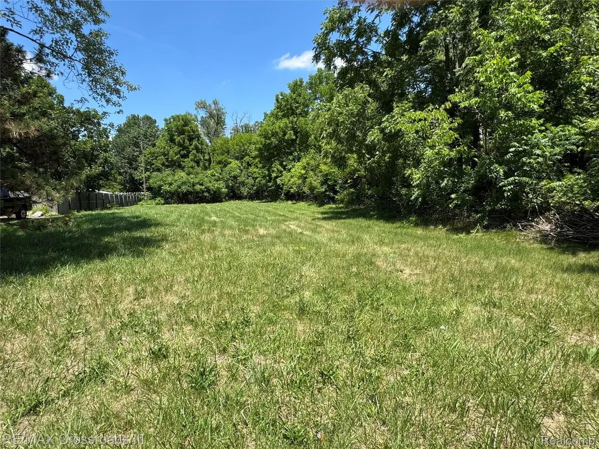 739 Savage Road, Belleville, MI 48111 - #1