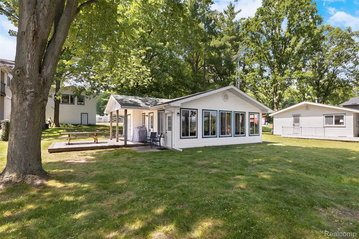 5423 Oakridge Drive, Beaverton, MI 48612 - #1