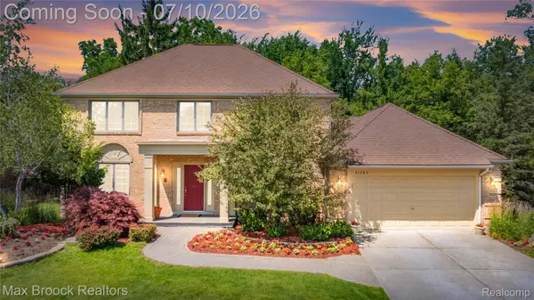 31223 Country Ridge Circle, FarmingtonHills, MI 48331
