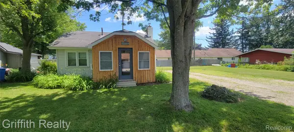 1382 Elmhurst Drive, Howell, MI 48843