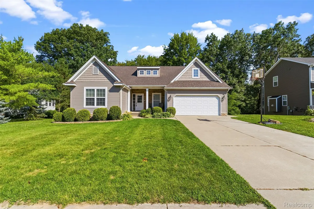9285 Pine Walk Pass, Linden, MI 48451 - #1