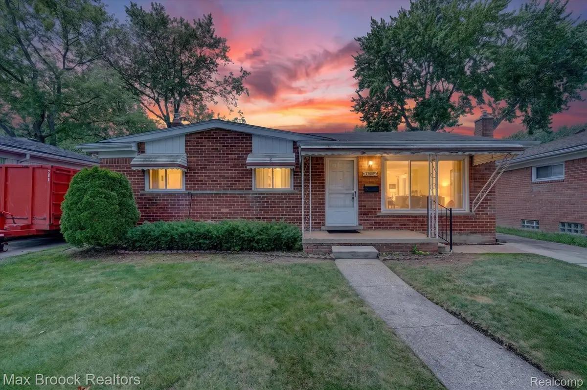 27659 Palmer Lane, Madison Heights, MI 48071 - #1