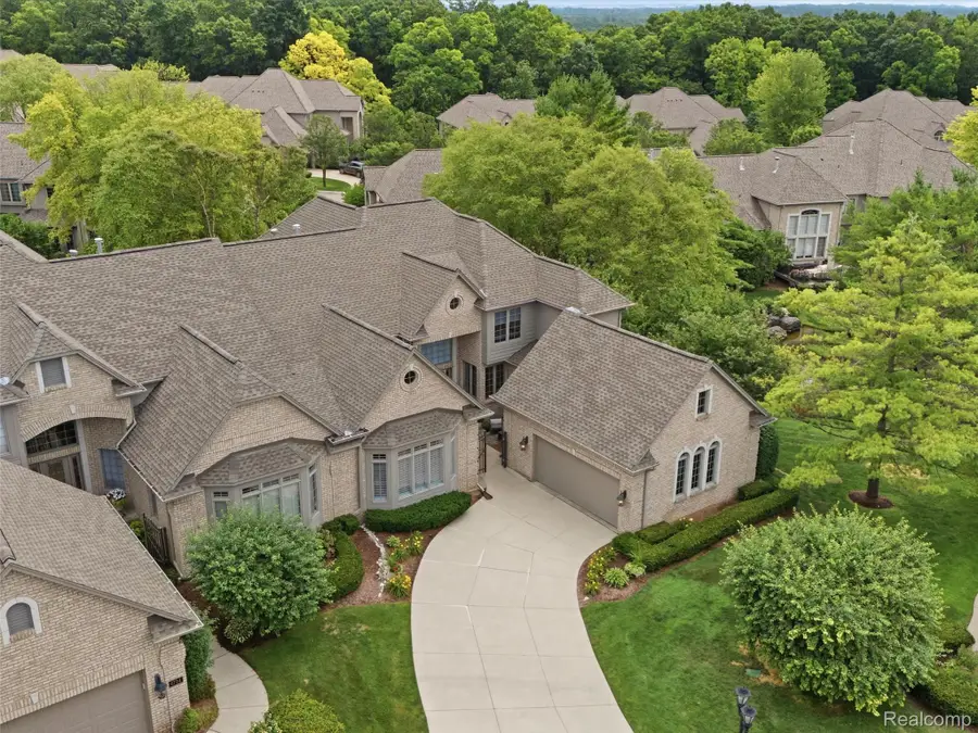 6728 Cascade Court, Clarkston, MI 48348 - #3
