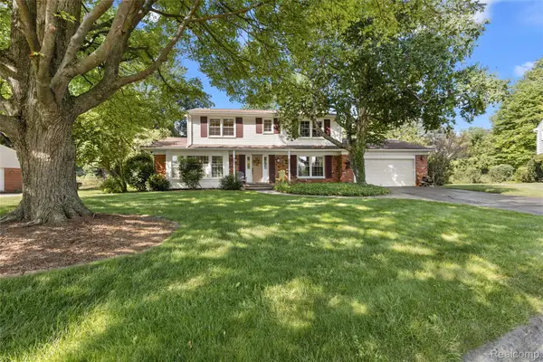 2632 Kopson Court, BloomfieldHills, MI 48304