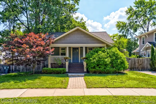 1015 Batavia Avenue, RoyalOak, MI 48067