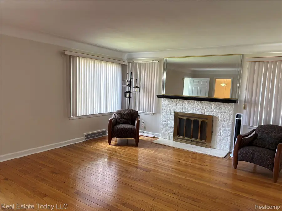 16557 Braile Street S, Detroit, MI 48219 - #3