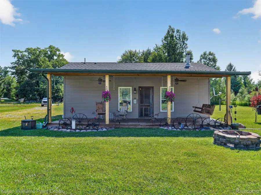 4107 Pine Street, Gladwin, MI 48624 - #2