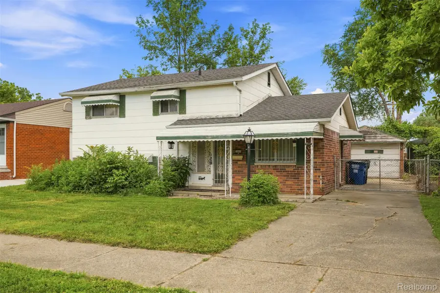 30650 Palmer Road, Westland, MI 48186 - #2