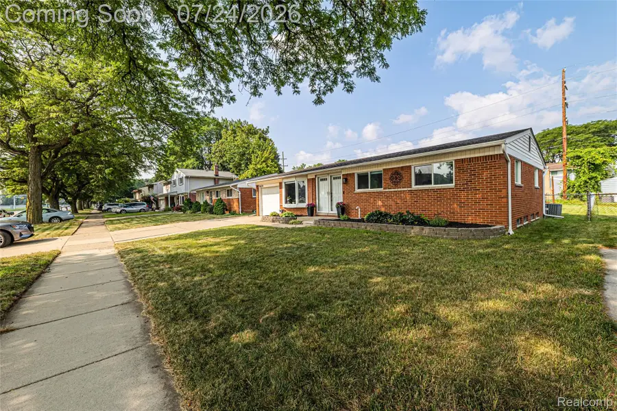 14629 Newburgh Road, Livonia, MI 48154 - #2