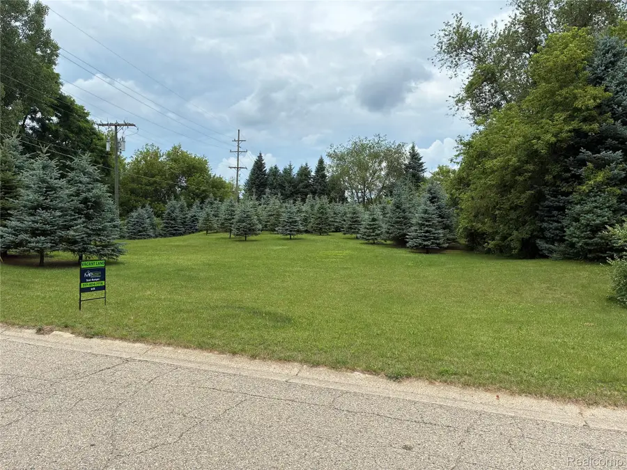0 Amber Glen Drive, Howell, MI 48843 - #2