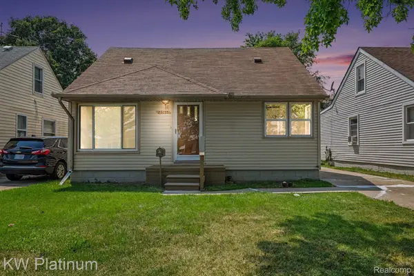 23755 Schroeder Avenue, Eastpointe, MI 48021