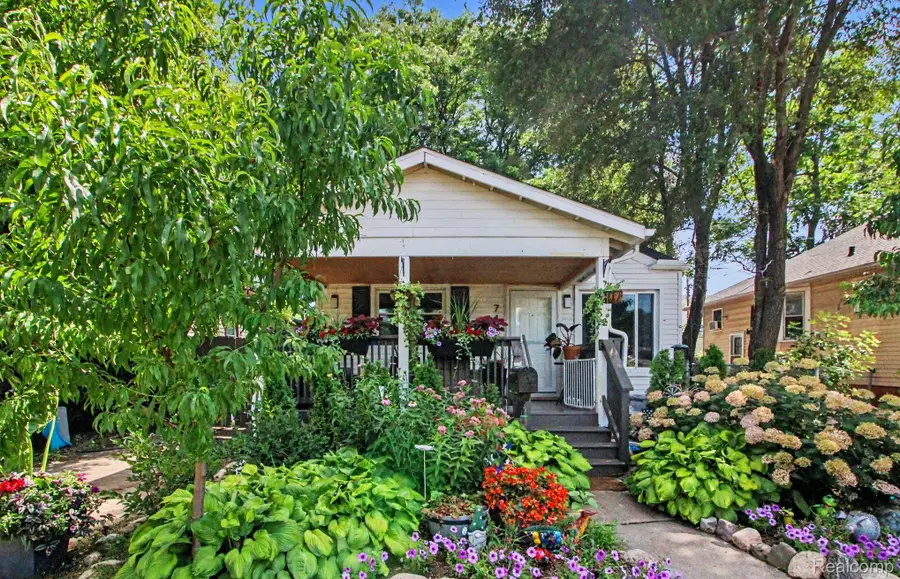 740 E 10 Mile Road, Ferndale, MI 48220 - #2