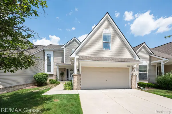 29790 Palmer Court, FarmingtonHills, MI 48336