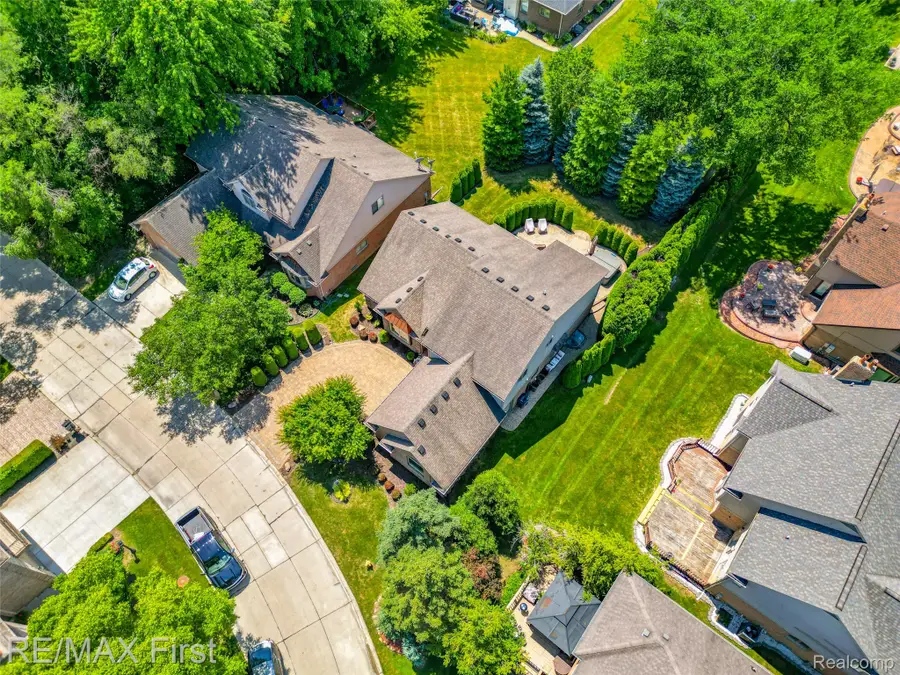 44215 Riverview Ridge Drive, Clinton, MI 48038 - #3