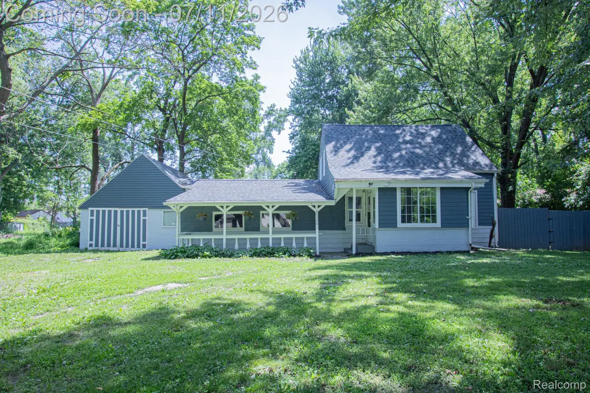 20500 Mckishnie Street, Clinton Township, MI 48035 - #1