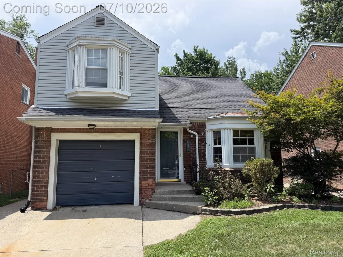 643 N Rosevere Avenue, Dearborn, MI 48128 - #1