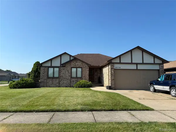 16776 Sarno Drive, Macomb, MI 48044