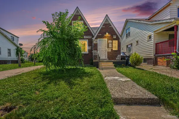 5045 Wayburn Street, Detroit, MI 48224