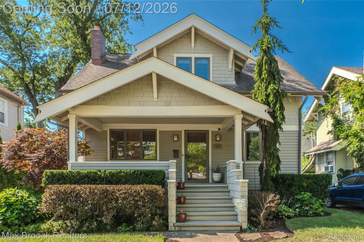 611 W 4th Street, Royal Oak, MI 48067 - #1