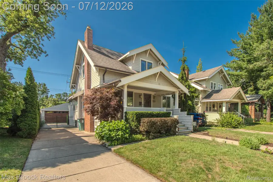 611 W 4th Street, Royal Oak, MI 48067 - #2