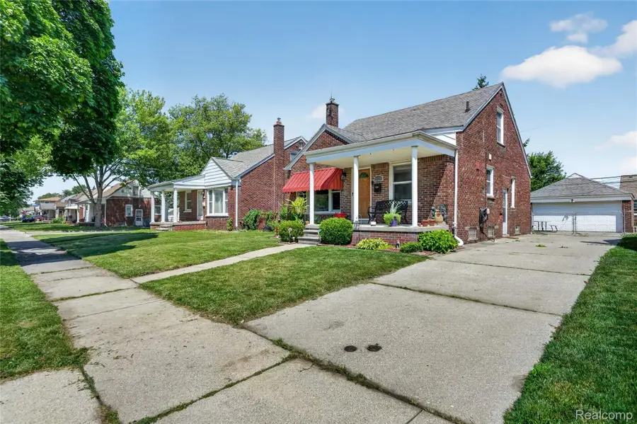 1470 Moran Avenue, Lincoln Park, MI 48146 - #3