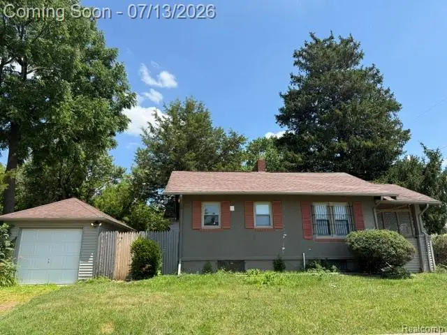 2830 Reynolds Street, Flint, MI 48503 - #2