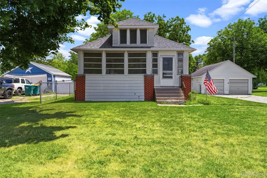 1709 Michigan Avenue, Portsmouth, MI 48708 - #3